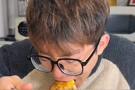 可乐+鸡蛋竟然这么好吃！！#可乐荷包蛋 #糊弄女朋友美食 #吃完这顿就2025了