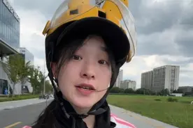 送了一天外卖发现钥匙丢了 净给开锁师傅打工了心碎#外卖日记#日常生活 #青年创作者成长计划