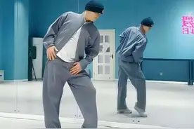 李羲承进行曲慢速教学来啦 咚咚咚，慢速教学来啦，这个一看就会啦，一起跳起来#李羲承 #李羲承进行曲 #挑战李羲承进行曲 #李羲承进行曲舞蹈 #背面教学视频封面