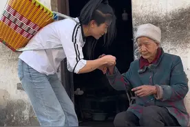 但行好事 莫问前程 感谢@心愿 老大 谢谢@心存希望 叔叔谢谢@快乐哥 哥哥谢谢@远与诺 姐姐 在此 谢谢每一位支持百万的家人 谢谢大爱的你们 让世界充满爱#但行好事莫问前程 #帮助需要帮助的人 #关爱老人善待老人就是善待明天的自己 #绥阳杜百万爱心传递 #贵州杜百万视频封面