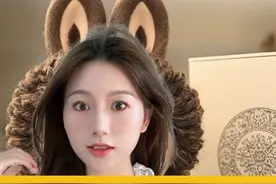 “泡泡玛特”爆火，值不值得买？ 文化出海的浪潮下，泡泡玛特跑出来了。#财经 #dou来守护钱袋子 #热点零距离 #100种求稳人生 #商业