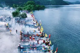 2025凉山州首届泸沽湖转山转海节在盐源泸沽湖畔震撼启幕！