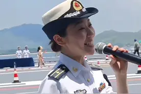 #第一视角参观山东舰 #香港市民排队参观山东舰 #山东舰