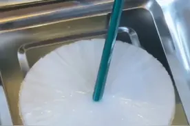 烫手的“冰”#涨知识 #结冰 #烫手的冰 #热冰 #化学实验