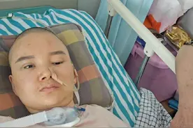 亲爱的霍女士，昨天一个视频🔥了，我们被这些小黑喷的体无完肤啊，说什么我虚伪，亲你都是轻轻的碰到而已，还有女的小黑说我不吐信子，真是又好气又好笑，小黑就是傻乎乎，不知道有种情况叫你抵抗力弱，人和人亲会传染🦠，还有个小黑说我为了流量，为了赚米，又什么这个那个的，那我不为了流量，不为了赚米，我拍视频给你取乐啊，您爱看就看，不爱看就转弯对不对，我也没有对您造成损失，怎么就这么看不得别人好呢，最后不管怎样，祝大家都遇不到这样的事情，这样的苦和折磨真的不希望其他人再来体会。不说了，我要下楼买菜了，一天的忙碌又要开始了！#夫妻患难不离不弃