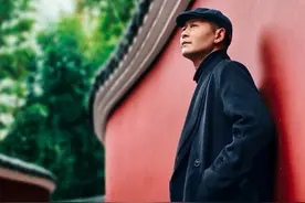 红墙拍照万能构图技巧 2025新年第一条，红墙拍照的四个万用构图技巧，学会轻松拿捏 #手机摄影 #构图技巧 #古建筑怎么拍出高级感 #红墙绿瓦 #红墙氛围照