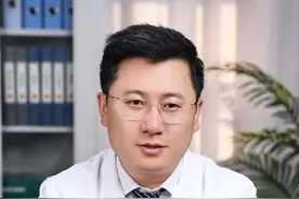 慢性胃炎反反复复，中医如何治疗，教你一个实用方法#抖出健康知识宝藏 #兼夹证 #慢性胃炎 #胃痛 #胃胀视频封面
