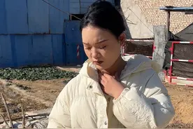 今天给前妻送个请帖，一个多月没见面了，态度好了很多视频封面