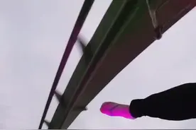 挑战珠海长隆海洋王国鹦鹉过山车 人在前面飞魂在后面追，你们敢玩吗#第一视角 #过山车 #玩的就是心跳