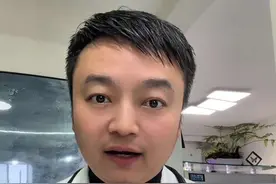 解放军台岛周边开展联合演训！ 最新消息！4月1日起，解放军东部战区陆、海、空、火箭军等多兵种集结台岛周边，展开高强度联合演训！舰机多向抵近，重点演练夺取制空权、对海对陆打击、封控要道等高燃科目，实战化检验联合作战能力！#解放军霸气亮剑 #台海最新动态 #祖国统一势不可挡 #台海军演 #台海局势视频封面