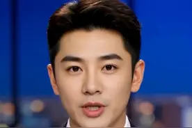 苹果客服回应iPhone17Pro绿屏：系统调用出现异常，可以更新修复#苹果手机 #iphone17promax #iphone #iPhone17Pro绿屏