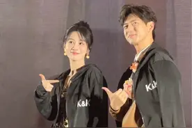 #杨紫 #李现 再穿亲爱的热爱的kk队服！我的白月光cp回来啦🥺梦回佟年韩商言！#国色芳华 #小婉追星记 #电视剧国色芳华视频封面