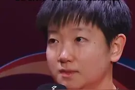 #多哈世乒赛 #孙颖莎 4比3#王曼昱 卫冕女单冠军！赛后接受采访她激动落泪：“这场比赛我跟曼昱都是胜利者。”视频封面