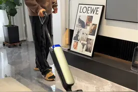 春日限定洗地机？颜值、功能上了一个台阶，卖得却比老款都便宜#添可洗地机#芙万Peris #芙万巴黎假日视频封面