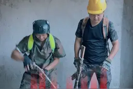 队友相互配合才能取得胜利 #高皇队#实况足球端游正式公测