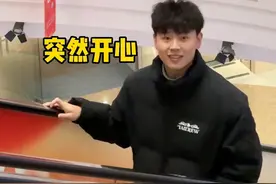 男朋友见到我前🆚见到我后#姐弟恋 #情侣日常 #前后对比 #甜崽未来