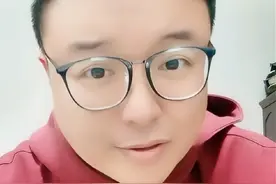 这里面有一个人口比例问题#日本 #中国 #人口 #旅行 #谭笑爱叨叨视频封面