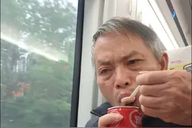 志辉你在哪里呢，爸爸没有放弃寻找你，我会找到逆转时间的公式 ，#寻儿梁志辉 #说不出的心酸 #大家都爱汾酒 #二次元