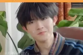 小苏你真的太明显了哈哈哈哈，心思全写脸上，藏不了一点#苏新皓