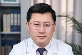 和不靠谱的通便小妙招说再见，便秘应该这样做！#抖出健康知识宝藏 #便秘 #用健康的方式做不健康的事 #通便 #小麦纤维素颗粒视频封面