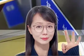 卡里钱被盗刷吗？ 该怎么办…这个视频告诉你…#薇观察 #卡被盗啥咋办 #掘金计划2025 #科普视频封面