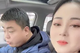 我婆婆什么时候学会游泳的？我都不知道。#夫妻搞笑日常 @干果张 你抢答的时候，到底是在逃避什么？视频封面