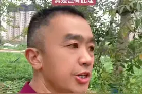 今天咱们说点扎心又现实的话题。一部承载着沉重历史记忆的电影《731》，本计划于7月31日上映，无数观众满怀期待，想通过大银幕去直面那段侵华日军731部队反人类暴行的黑暗历史 。可就在上映前夕，它却悄然撤档，购票平台上它的信息被悄然抹去，影院里也不见它的排片，片方一句模糊的“一切以官方发布为准”，让满心期待的观众陷入困惑，“电影《731》撤档”迅速登上热搜，一时间各种猜测甚嚣尘上。  撤档背后，原因扑朔迷离。有人说影片中36组实验镜头太过血腥刺眼，哪怕改成黑白画面，仍有12组触碰了审查红线，即便忍痛删减60%内容，也难以平衡历史真相还原与青少年心理承受力之间的矛盾；也有人提及中影主控的《南京照相馆》突然提档，占据大量排片，为避免撞车，《731》不得不暂时退避。  然而，更令人愤怒的是来自外部的干扰。日本《News On Japan》竟无端揣测，称撤档是中国为维护中日关系做出的让步；日本外务省24小时内递交23份抗议文件，妄图让影片改名、删减70%暴行镜头，还污蔑影片“破坏中日关系” ；网络上更是涌现出大量“血腥举报”，不少举报IP地址竟来自东京，文案高度相似，显然是有组织的抹黑行为。  就在大家以为这部电影可能无缘大银幕时，8月3日，央视新闻、人民日报、新华社三大官媒强势官宣：《731》定档9月18日全国公映！这个特殊的日子意义非凡，9月18日是九一八事变纪念日，是日本侵华战争的开端，而731部队的前身也正是在九一八事变后的第二年建立。把上映日期定在这天，是对历史的郑重铭记，是对3500万遇难同胞的深沉缅怀 。消息一出，网友们热血沸腾，购票平台上“想看”人数激增，大家纷纷表示要带孩子去看，让下一代知晓如今的和平生活来之不易。  从筹备到撤档再到重新定档，《731》的历程宛如一场艰难的战役。导演抵押房产、演员零片酬出演，剧组拿着美国解密报告、俄罗斯审判录音为依据，花5年核对出3513名受害者名单，就为了还原历史真相 。9月18日，当防空警报与电影放映声同时响起，我们看到的不只是一部电影，而是民族对历史的承诺，是对和平的坚定守护。 #电影731 #铭记历史致敬英烈 #传播正能量 #关注民生#跟着会书做流量视频封面