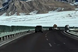 #西海情歌 原唱 #刀郎 完整版，天簌之音，凄美故事，醉人心扉，难忘经典#新疆的冬天究竟有多美 #果子沟美景   #创作灵感视频封面