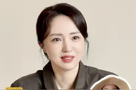 #董璇分享育儿经 #我的鸵鸟先生 拍摄现场，@董璇 回应同款自信开朗的小酒窝如何培养？一起来听听董璇怎么说...
