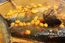 #抖音美食推荐官 #我的厨房日记 #铁锅炖 #东北家常菜 #东北特色视频封面
