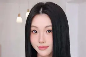 最高级的猎人，往往以猎物的形象出现！#TF禁忌香草 #TF持妆T气垫 #TF01云雨 #TF口红