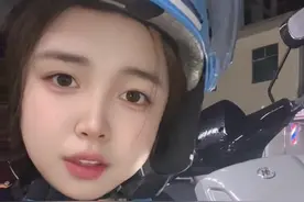 别问我干嘛呢 着急骑车送餐呢！#爱玛电动车 #爱玛绝影 #一骑绝尘追风逐影视频封面