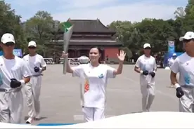 世运会首次火炬传递！第58棒火炬手罗捷来自广安#世运会#广安视频封面