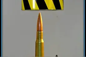 液压机的威力有多强劲 #解压视频 #液压机 #减速带