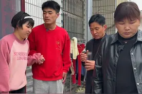 妈妈生气了，本来想着是一件好事呢，没想到妈妈发了这么大火，爸爸也不知道怎么办好了#万万没想到 #妈妈