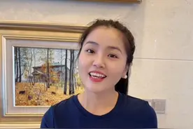 一定要和爸爸好好说话，不要一不顺心就发脾气，你的爸爸已经尽力了，余生好好的爱爸爸#歌词句句入心#要和爸爸好好说话#一首唱哭天下亿万儿女的歌