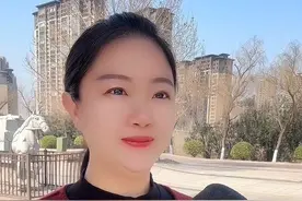 为什么十二生肖老鼠排第一呢？ #街头采访 #何静同学视频封面