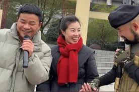 人都是有感情的，用心爱过的人，是无法忘记的。爱一个人很累，想一个人很痛，等一个人很苦，忘记一个人很难。有一种爱，明明是深爱，却说不出来，有一种爱明明是煎熬又无法忘记！#夏爱歌 #来生不再错过你 @胡子 @希雅🎤 @飞飞视频封面