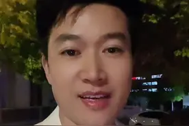 你联系我，我听你说，你不联系我就顺其自然，实不相瞒，其实我很想你，但问题不大，因为我还能克制，我有本事喜欢你，我就有本事藏在心底，我觉得双向奔赴的爱情才更有意义，所以，等你什么时候心里有我了我再好好爱你。如果事与愿违，那就祝你幸福#人间清醒 #群叔