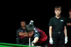 冷面杀手吴振宇vs居热提，突破是一门艺术，决赛熟悉的对手#台球 #台球是一种生活 #台球🎱 #台球教学 #黑八奇迹🎱视频封面