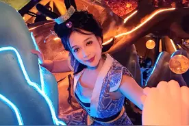 就这个青蛇 美！！！ #天津欢乐谷 #天津欢乐谷蛇精 #欢乐谷