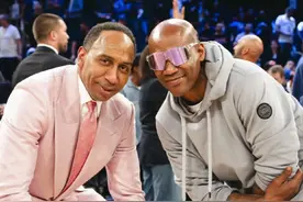 时隔25年，东决我们来了，不多说了，大家感受一下纽约疯狂的赛后环节吧#尼克斯 #nba季后赛视频封面