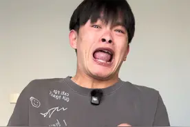 每样都出乎我的意料！ #美食测评 #咀嚼音 #试吃 #妈呀太香了 #奇葩零食试吃大挑战