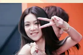 新鲜热乎的Fiona姐姐等我！