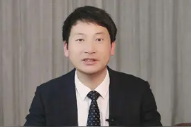 2025年新规 钱包和社保大变动 2025年新规 钱包和社保大变动#新规 #居民税收 #延迟退休 #社保 #失业金 @抖音短视频 @DOU+上热门 @抖音安全中心 @DOU+小助手 @生活服务热点中心 @抖音 @抖音创作小助手 @抖音创作者大会 @抖音创作灵感 @抖音媒体内容优推官 视频封面