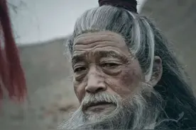 翻拍古诗系列之《从军行》！ 黄沙百战穿金甲，不破楼兰终不还！#古诗词 #拍出电影感 #从军行 #三喜爷爷拍古诗视频封面
