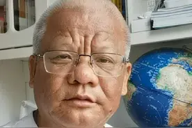 “亮证姐”真实身份揭晓，打工妹，奔驰车是二手的 