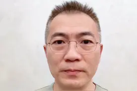 今晚#国足世预赛 #沙特vs中国 ，一起为国足加油！