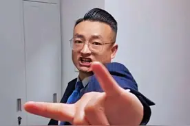 PRX VS XLG 无畏契约2025年巴黎全球冠军赛A组的焦点之战开打了。乾坤未定，你我皆是黑马。闹钟一响，你我皆为牛马。#无畏契约 #无畏契约巴黎全球冠军赛 #PRXvsXLG #神枪小子 #东方红🔥