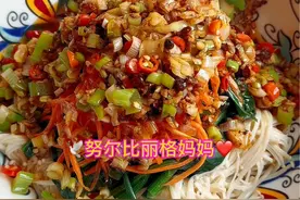 #我的厨房日记 #金针菇菠菜 #美食教程 #美食vlog #崇吾斯塔目 @崇吾斯塔目QongUstam视频封面